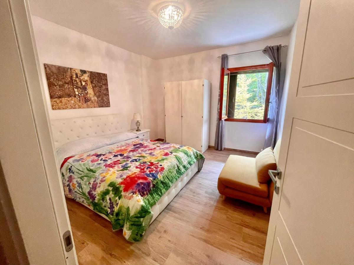 La Tana Del Capriolo Apartment Prati di Tivo Ngoại thất bức ảnh