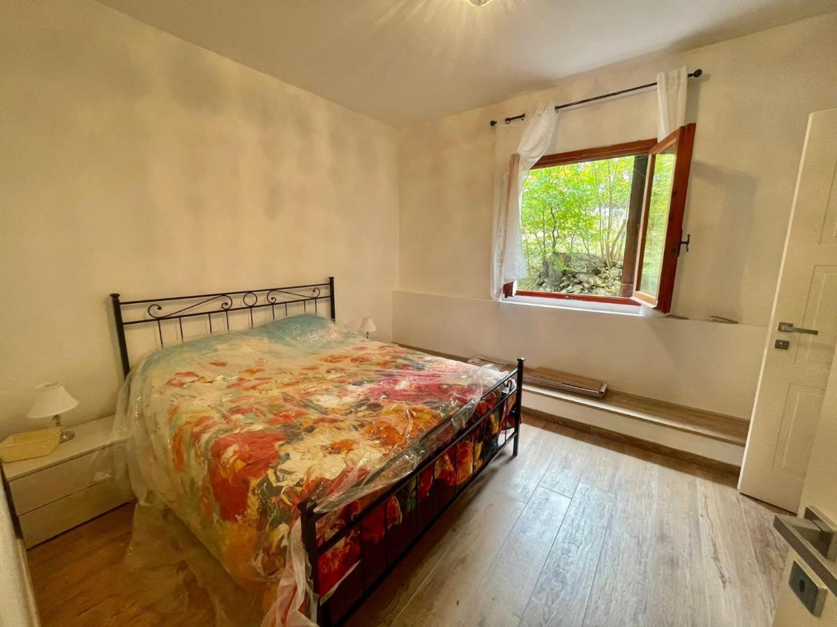 La Tana Del Capriolo Apartment Prati di Tivo Ngoại thất bức ảnh